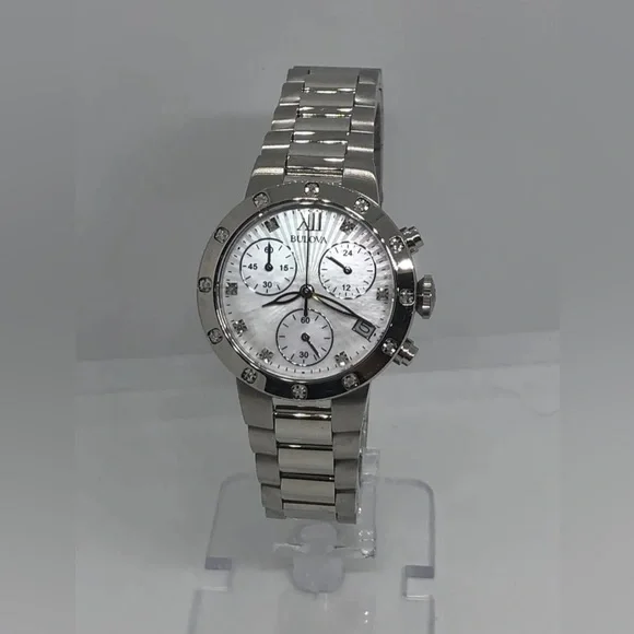 ♥️ BULOVA DIAMOND WATCH Silver Tone Mother of Pearl Face